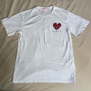 XL white shirt